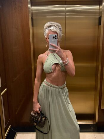 Mariah may  page leaked private photo uncensored HD quality