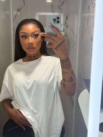 Megan thee stallion  page leaked private photo uncensored HD quality