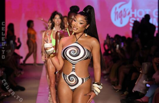 Megan thee stallion  page leaked private photo uncensored HD quality