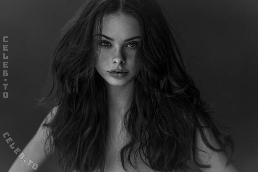 Meika woollard page leaked private photo uncensored HD quality