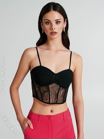 Meika woollard page leaked private photo uncensored HD quality