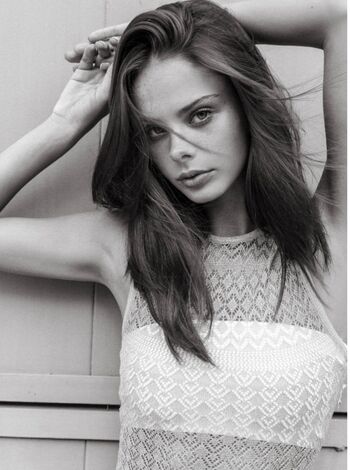 Meika woollard leaked private photo uncensored HD quality