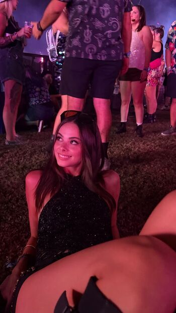 Meika woollard leaked private photo uncensored HD quality