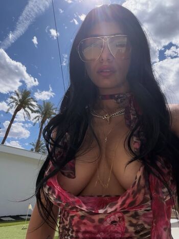 Mia khalifa  page leaked private photo uncensored HD quality