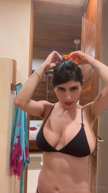Mia khalifa  page leaked private photo uncensored HD quality