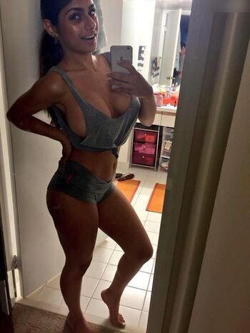 Mia khalifa leaked private photo uncensored HD quality