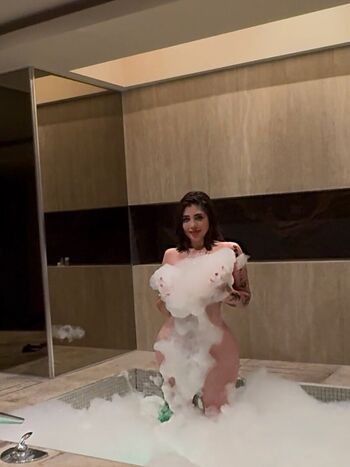 Miamorlozano page leaked private photo uncensored HD quality