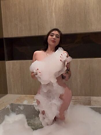 Miamorlozano page leaked private photo uncensored HD quality