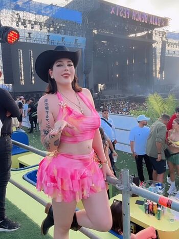 Miamorlozano page leaked private photo uncensored HD quality