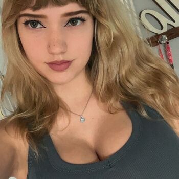 Mikahhlynn page leaked private photo uncensored HD quality