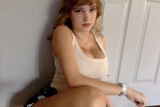 Mikahhlynn leaked private photo uncensored HD quality