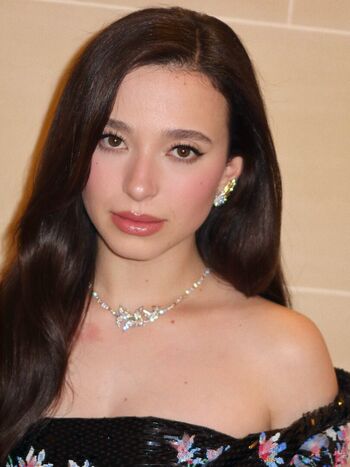 Mikey madison page leaked private photo uncensored HD quality