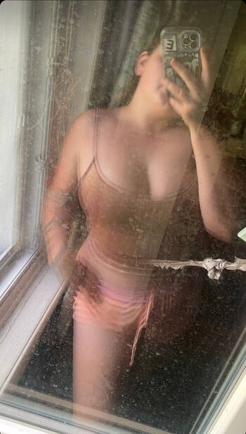 Miki mikop leaked private photo uncensored HD quality