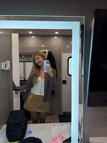 Miku martineau page leaked private photo uncensored HD quality