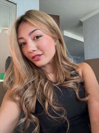 Miku martineau leaked private photo uncensored HD quality