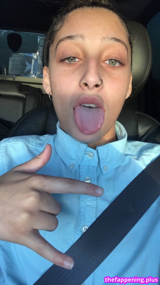 Sydwingold leaked private photo uncensored HD quality