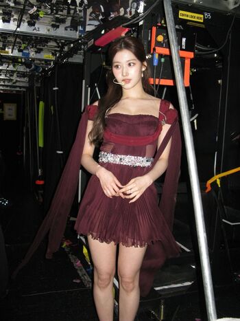 Minatozaki sana page leaked private photo uncensored HD quality