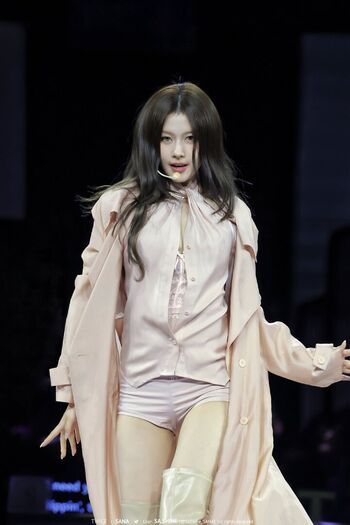 Minatozaki sana page leaked private photo uncensored HD quality