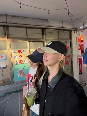 Minatozaki sana leaked private photo uncensored HD quality