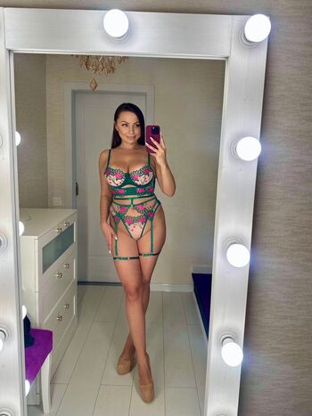 Mindiyarova page leaked private photo uncensored HD quality