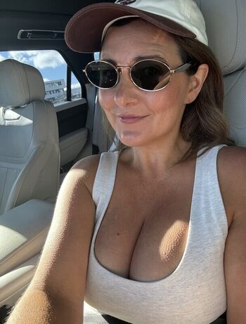 Miriamholme leaked private photo uncensored HD quality