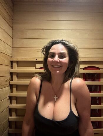 Miriamholme leaked private photo uncensored HD quality