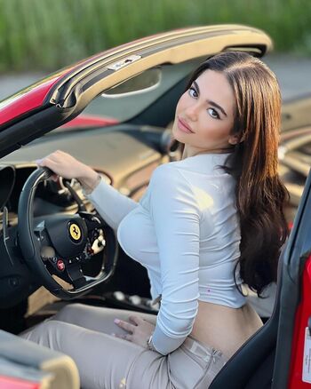 Mobina page leaked private photo uncensored HD quality