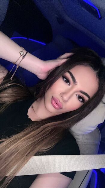 Mobina page leaked private photo uncensored HD quality