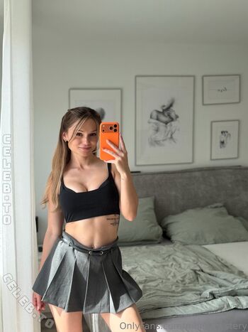 Monamystery page leaked private photo uncensored HD quality