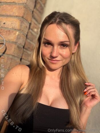 Monamystery leaked private photo uncensored HD quality