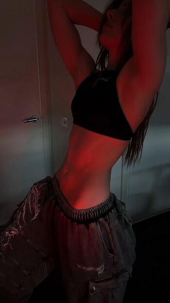 Monique van den bogart leaked private photo uncensored HD quality