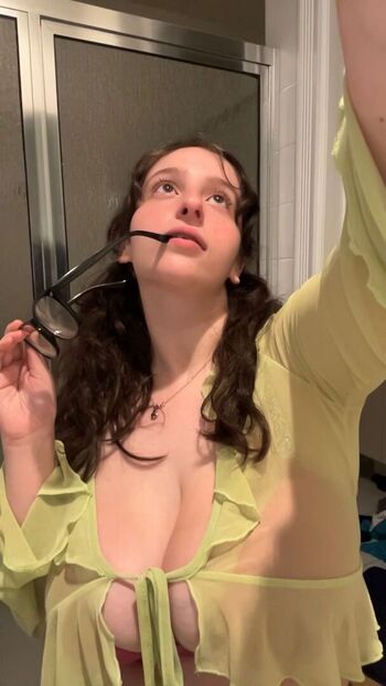 Mor nissan leaked private photo uncensored HD quality