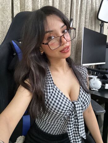 Muskan kari leaked private photo uncensored HD quality