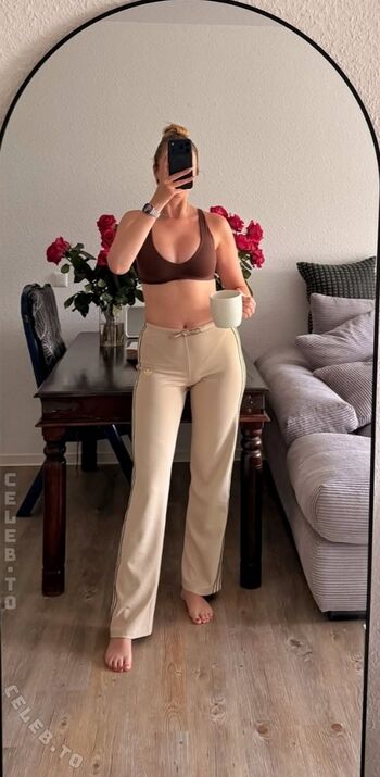 Naadine  page leaked private photo uncensored HD quality