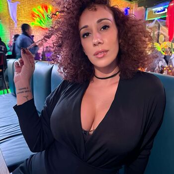 Nadiasultanx page leaked private photo uncensored HD quality