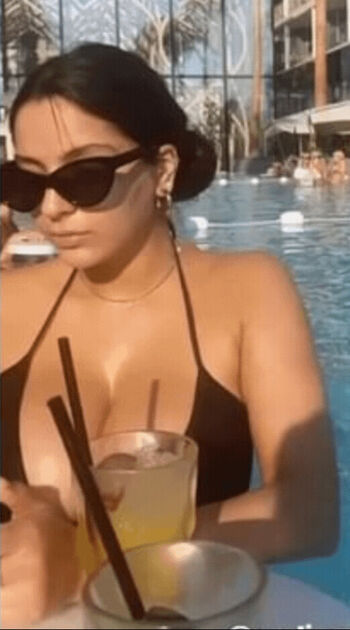 Nadiasultanx page leaked private photo uncensored HD quality