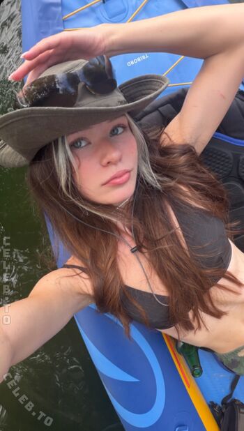 Nadinebreaty leaked private photo uncensored HD quality