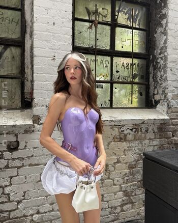 Nadinebreaty leaked private photo uncensored HD quality