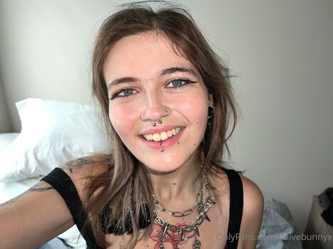 Naivebunnyx leaked private photo uncensored HD quality