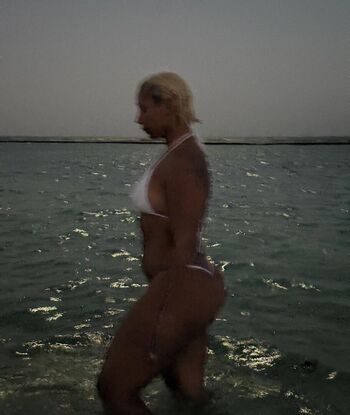 Naomisharon leaked private photo uncensored HD quality
