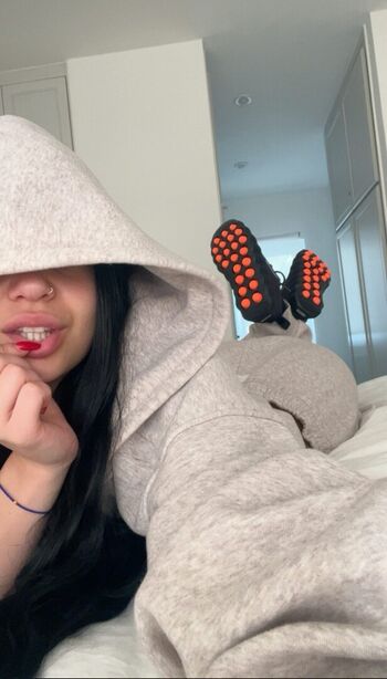 Natalia lamprou leaked private photo uncensored HD quality