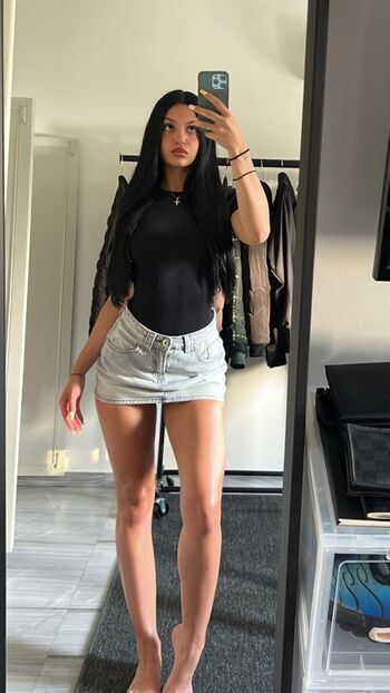 Natalia lamprou leaked private photo uncensored HD quality