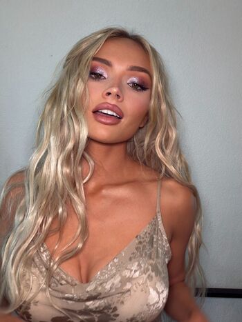 Natalie alyn lind  page leaked private photo uncensored HD quality