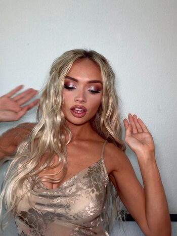 Natalie alyn lind  page leaked private photo uncensored HD quality