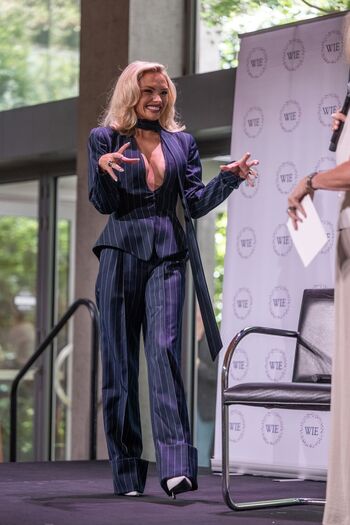 Natalie alyn lind  page leaked private photo uncensored HD quality