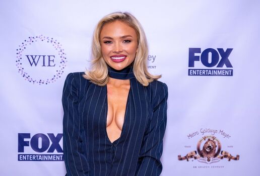 Natalie alyn lind  page leaked private photo uncensored HD quality