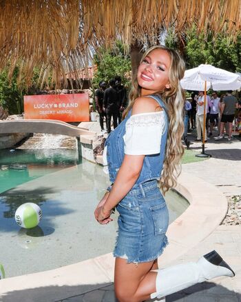 Natalie alyn lind  page leaked private photo uncensored HD quality