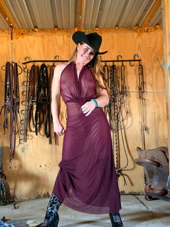Naughtyredfarmgirl leaked private photo uncensored HD quality