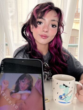 Nerdy beila page leaked private photo uncensored HD quality