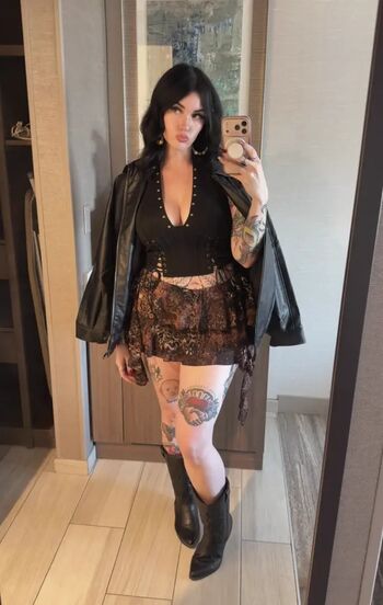 Nerdy lil peach leaked private photo uncensored HD quality